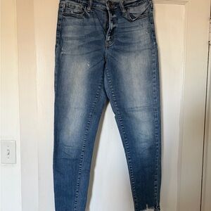KanCan Distressed Blue Ankle Jeans
